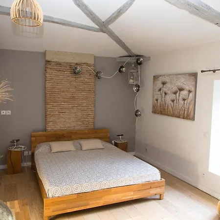 La Caverie De Peyroux A Bed & Breakfast