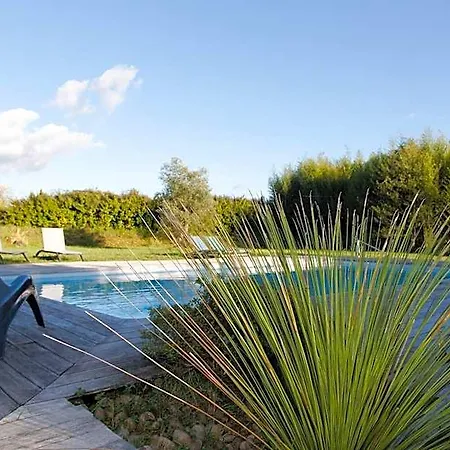 Bed & Breakfast La Caverie De Peyroux A