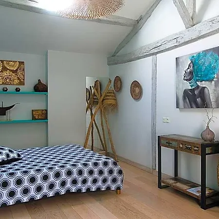 Bed & Breakfast La Caverie De Peyroux A 3*