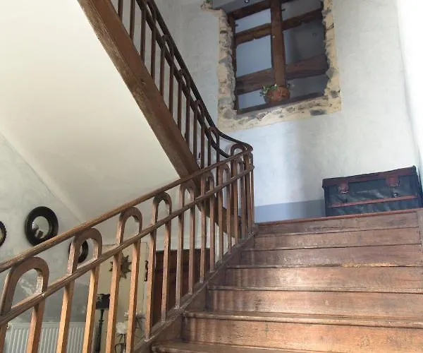 Bed & Breakfast La Caverie De Peyroux A 3*